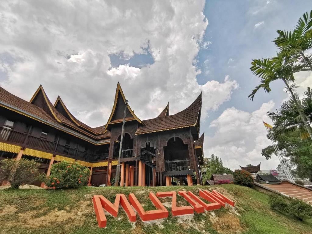 Carlton Star Hotel Seremban Exterior foto